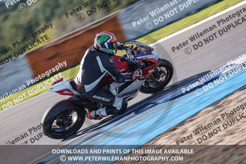 estoril;event digital images;motorbikes;no limits;peter wileman photography;portugal;trackday;trackday digital images